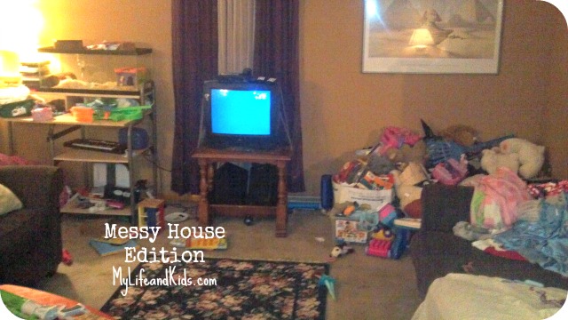 See Pictures of a Messy Living Room @LifeandKidsBlog