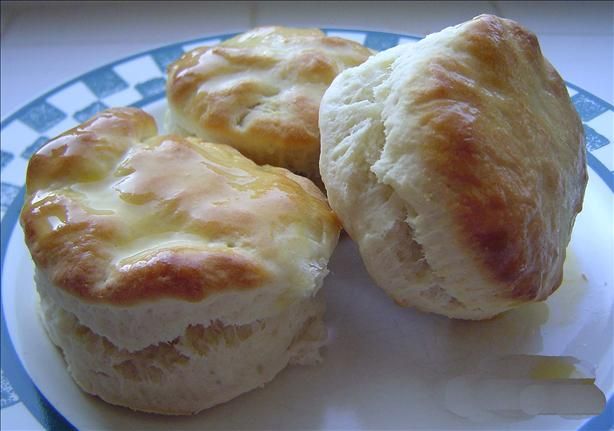 cracker-barrel-old-country-store-biscuits