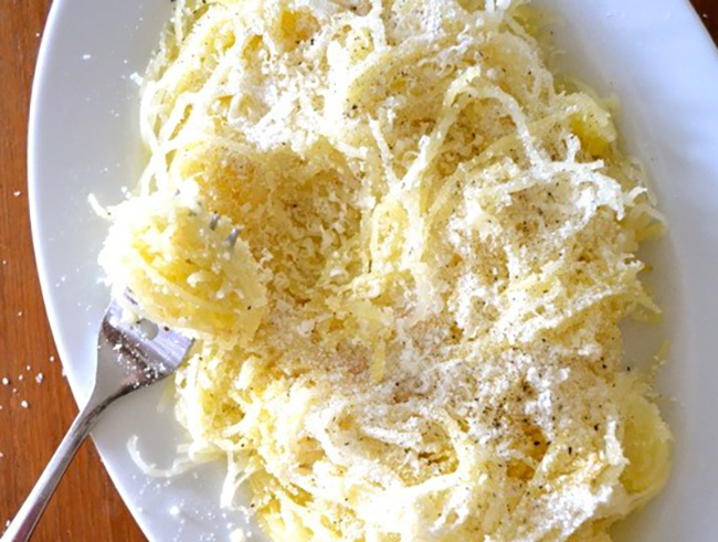 spaghetti-squash-with-parmesan-and-butter-copy