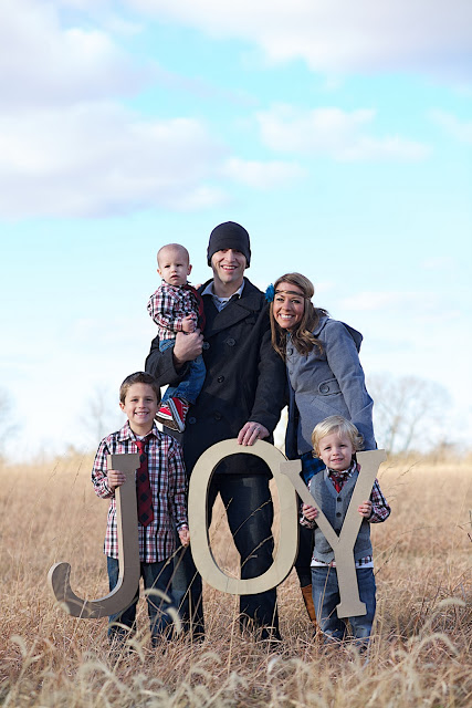 The holidays are a time to bring family together. What better way to spread holiday cheer than with these original family Christmas card photo ideas.