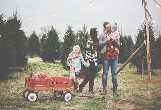 The holidays are a time to bring family together. What better way to spread holiday cheer than with these original family Christmas card photo ideas.