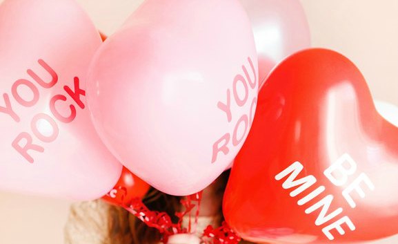 Looking for some fun Valentine's Day games for kids? Whether you just want to have fun at home or need a great Valentine's Day party game for the classroom, you're sure to find what you're looking for with these 30 awesome Valentine's Day games for kids. My kids are obsessed with #18!