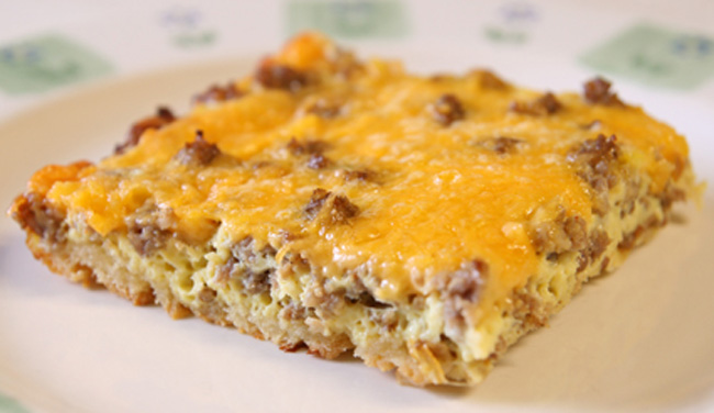 Breakfast is about to become your favorite meal. Great make ahead breakfast ideas and breakfast casserole recipes to feed a crowd - and even a few healthy options. Go ahead - invite the neighbors to breakfast.