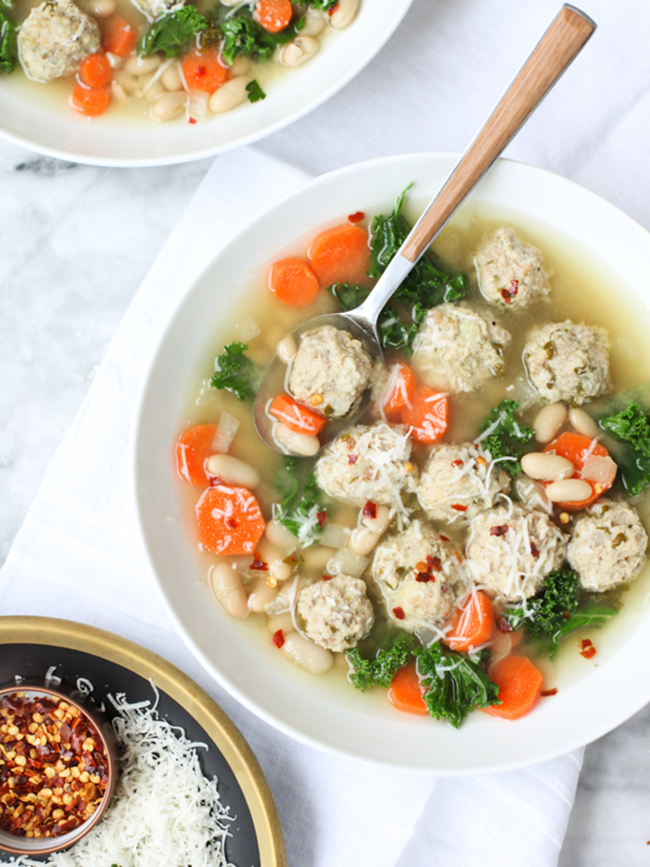Skinny Slow Cooker Kale and Turkey Meatball Soup copy