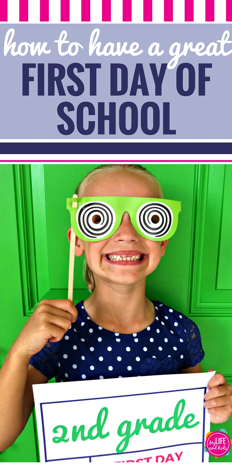 Help your kids have the best first day of school ever with these simple tips and activities. From finding the perfect outfit to tips for pictures, and even free sign printables, these back to school tips for parents will make your first day great. Plus a free checklist to keep you organized and help you know what to do a week before school, the night before school and the morning of the first day of school. #backtoschool #organized #checklist #firstday #signs #pictures