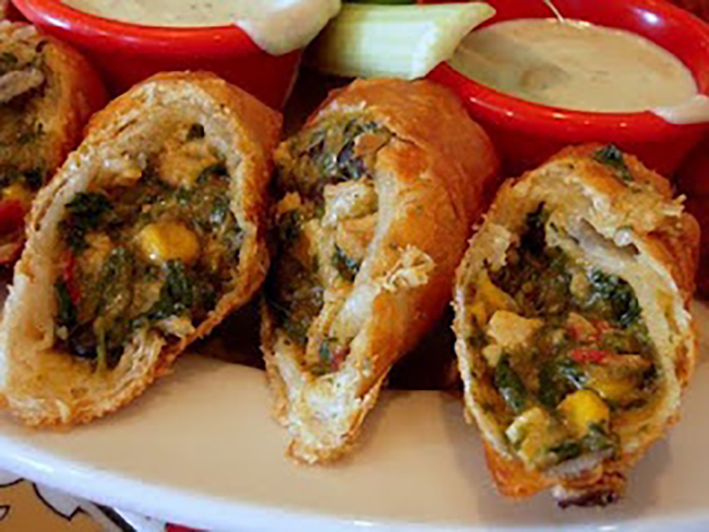 chilis-copycat-southwestern-eggrolls-and-avocado-ranch-dipping-sauce-copy