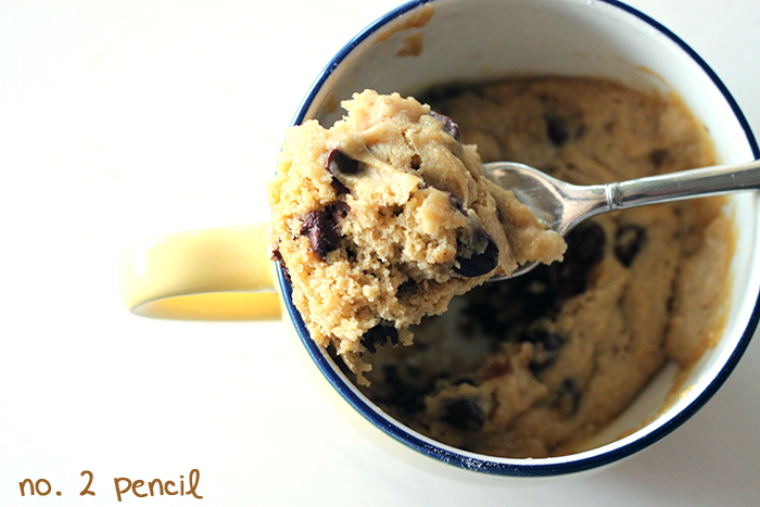 chocolate-chip-cookie-in-a-cup