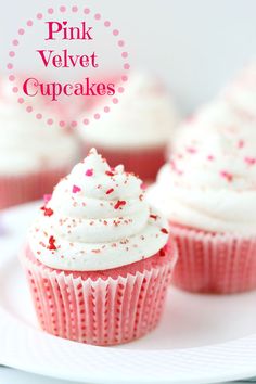 pink-velvet-cupcakes