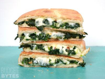 spinach-feta-grilled-cheese