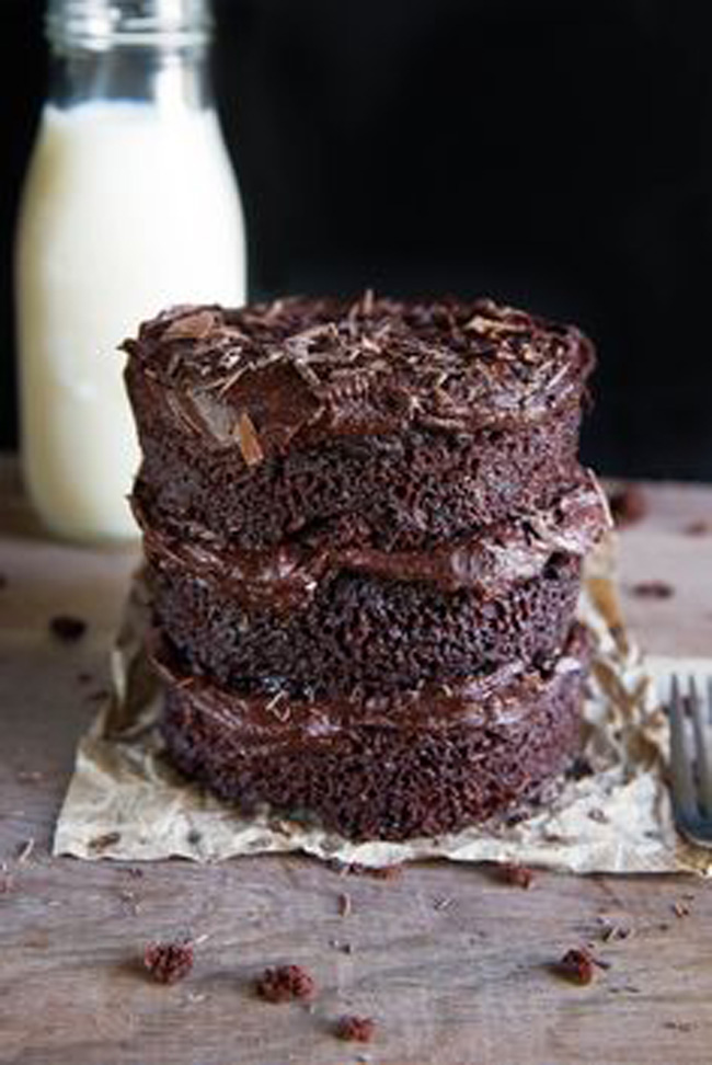 30-minute-chocolate-cake-for-two
