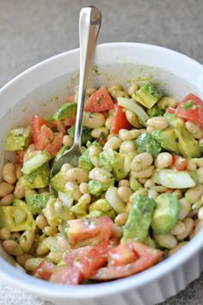 avocado-and-white-bean-salad