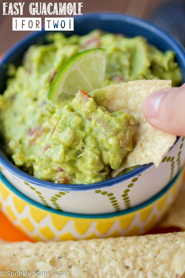 easy-guacamole-for-two