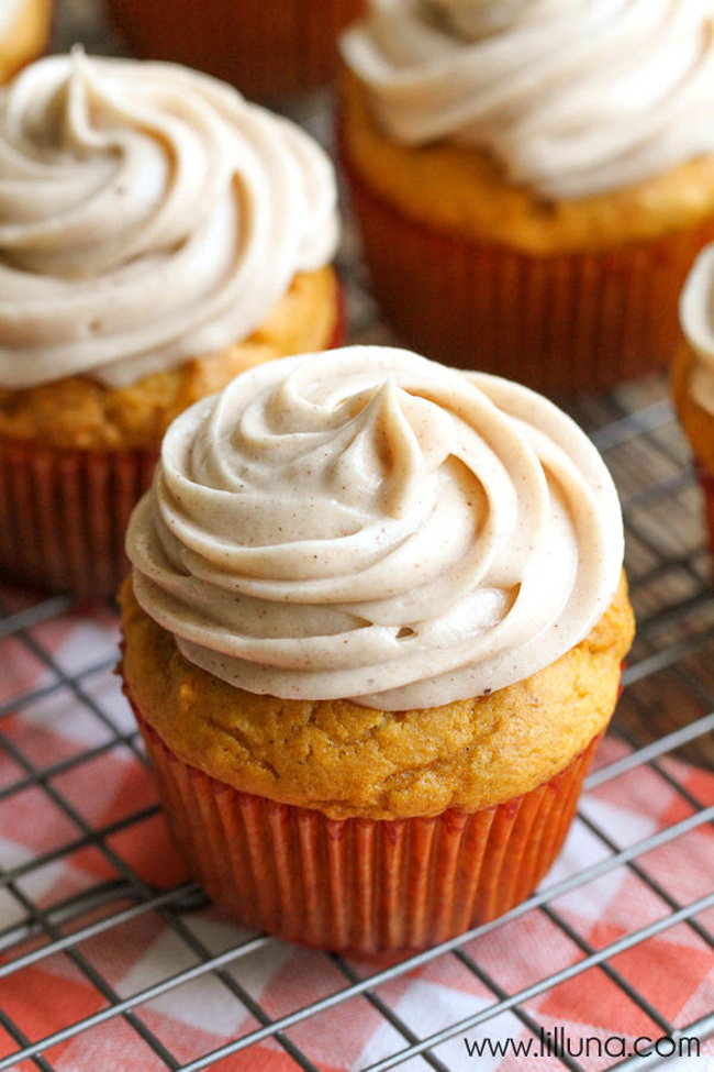 Yellow Cake Mix Pumpkin Cupcakes