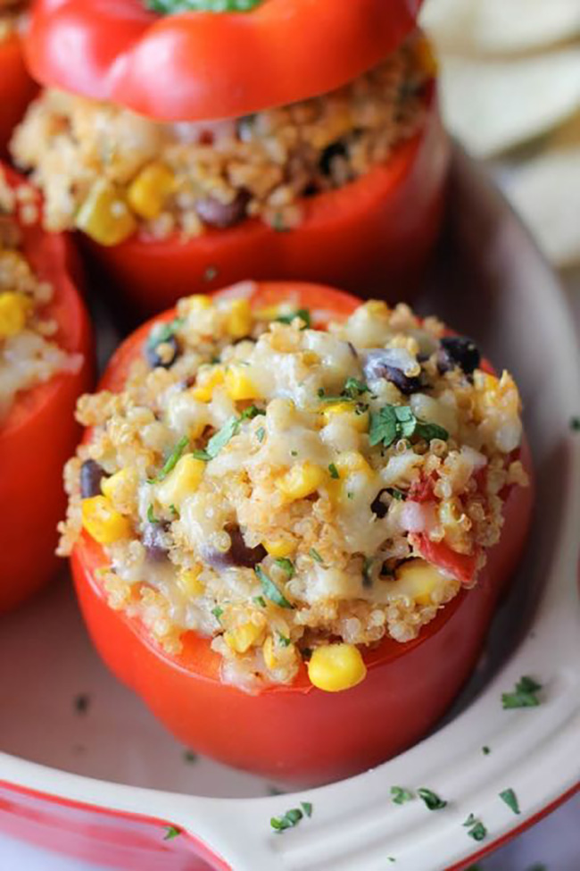 healthy-quinoa-stuffed-bell-peppers-copy