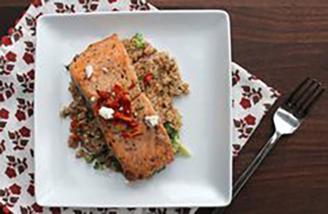 herbed-salmon-with-broccoli-bulgur-pilaf-copy