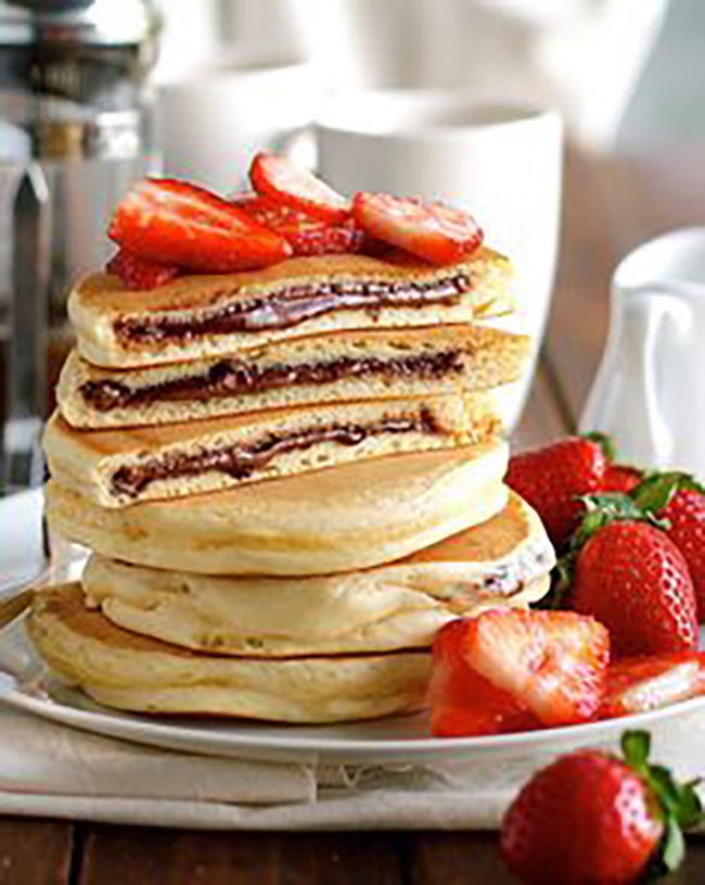 nutella-stuffed-pancakes-copy
