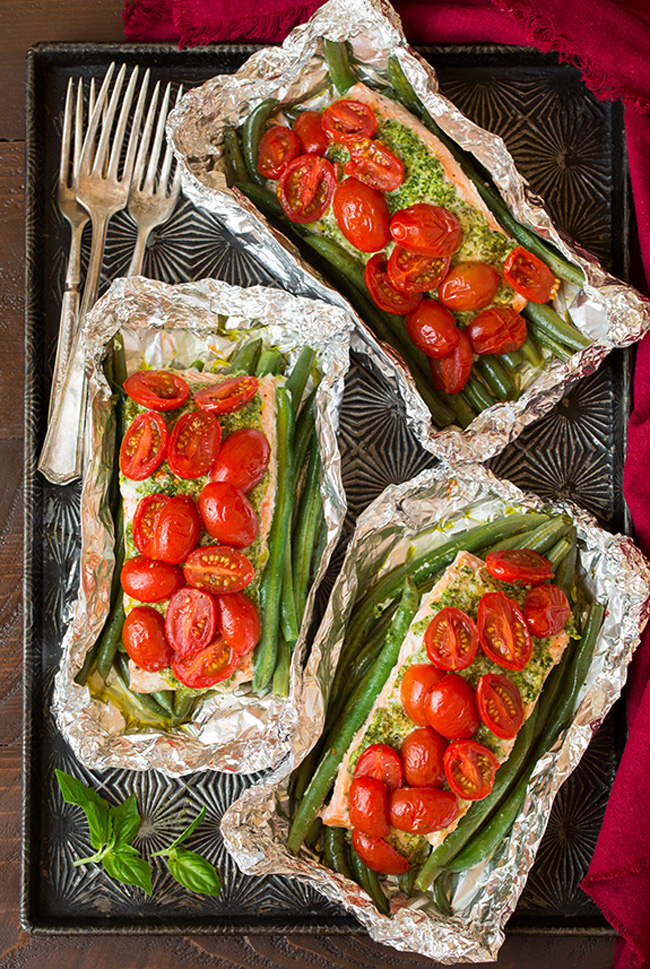 pesto-salmon-and-italian-veggies-in-foil
