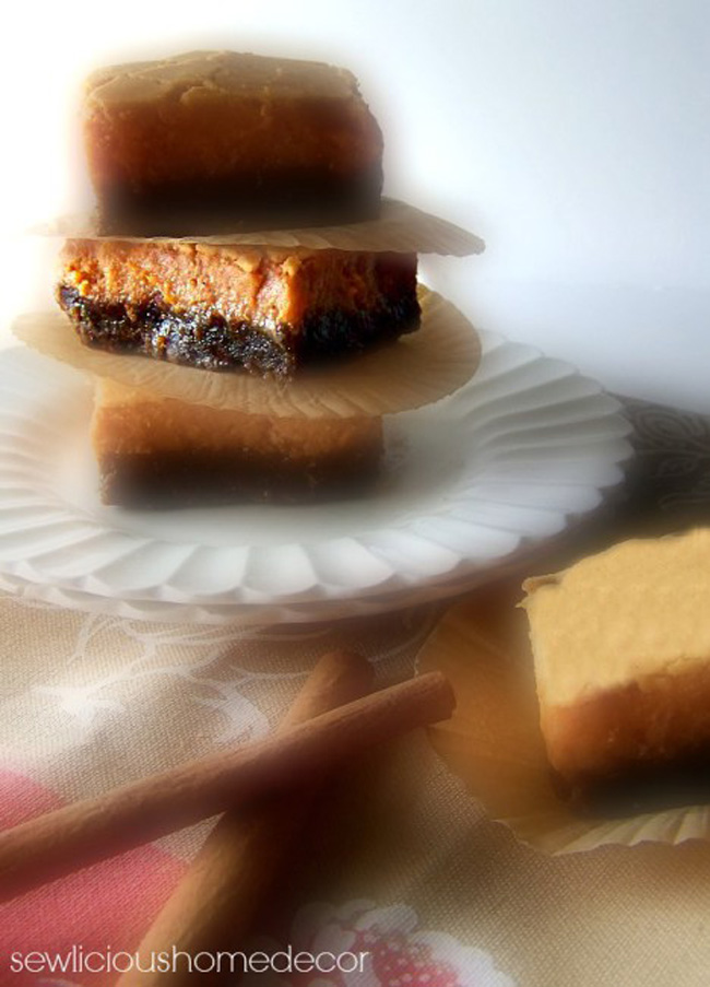 pumpkin-pie-bars-with-gingerbread-crust