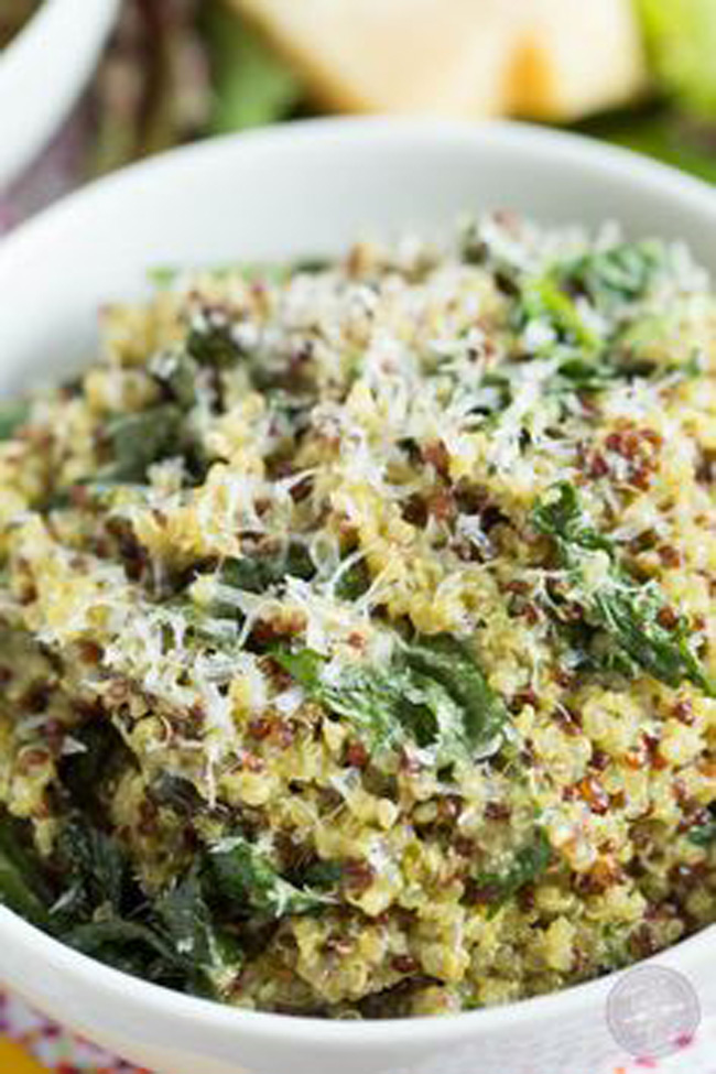 spinach-pesto-quinoa-bowl
