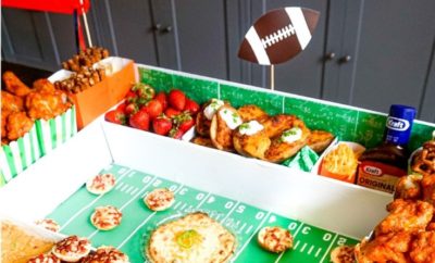 Whether you’re gearing up for the Big Game or just planning a football-themed party, this DIY snack stadium is super easy to pull together. When you fill it with your favorite Kraft Heinz products from Walmart, it takes this simple concept to the ultimate level. From Bagel Bites to Potato Skins (and this amazing Jalapeño Popper Dip), your guests will be amazed by this party food – Only the Greats Make the Bowl! [AD] #kraftheinzsnackstadium #gamedayready #Walmart [sponsored]