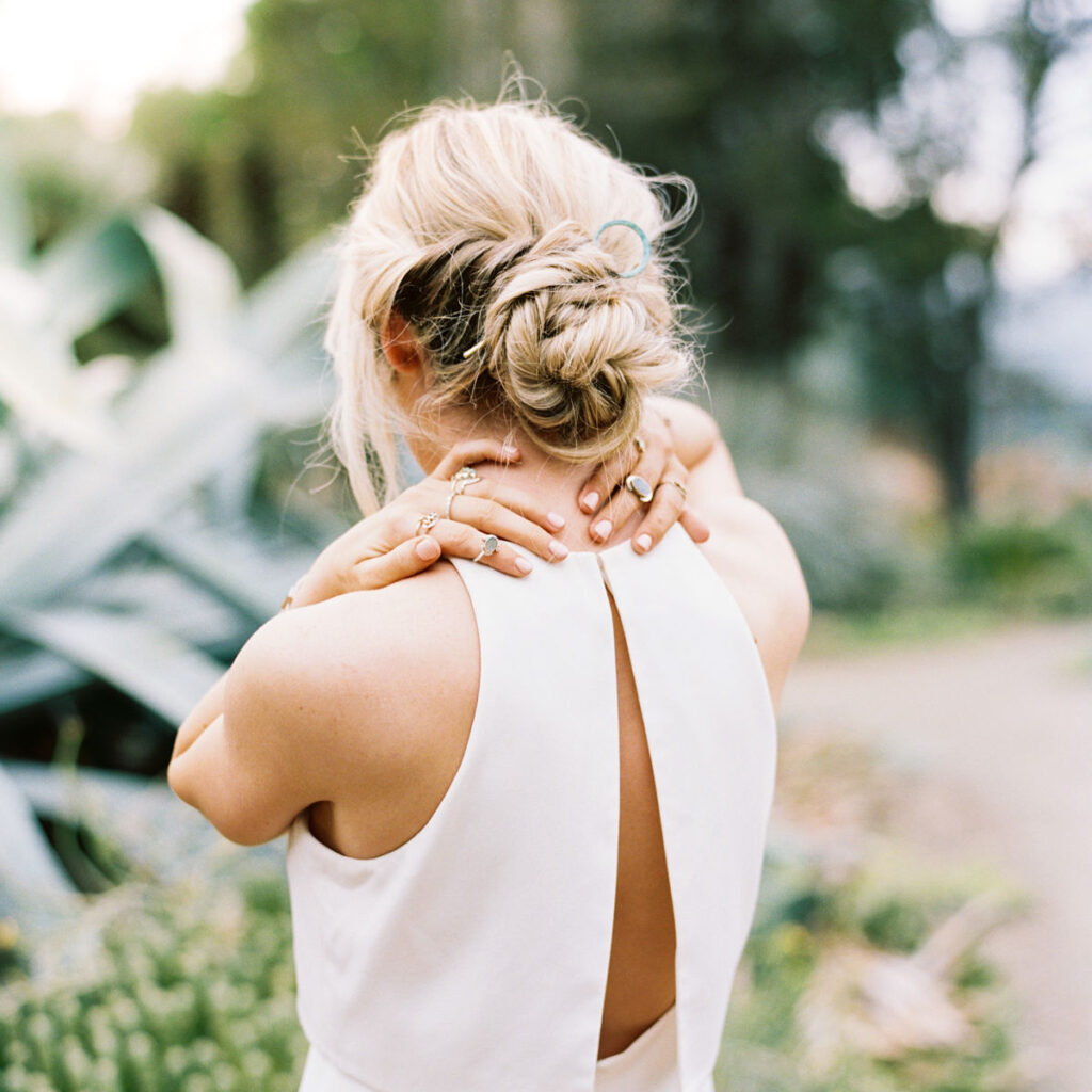 FIVE SHOULDER STRETCHES TO RELEASE STRESS My Life And Kids
