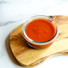 Copycat Taco Bell Red Sauce Recipe - My Life and Kids
