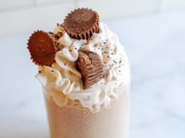 Baileys Irish Cream and Peanut Butter Cup Milkshake Recipe - My ...